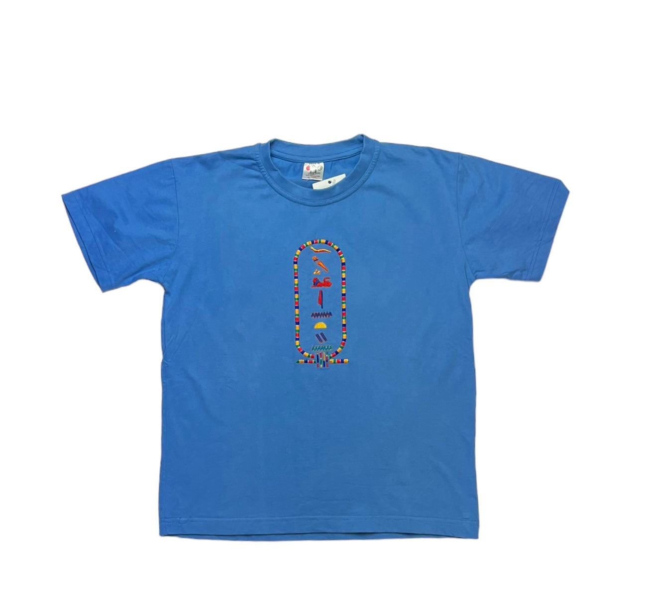 Tricou