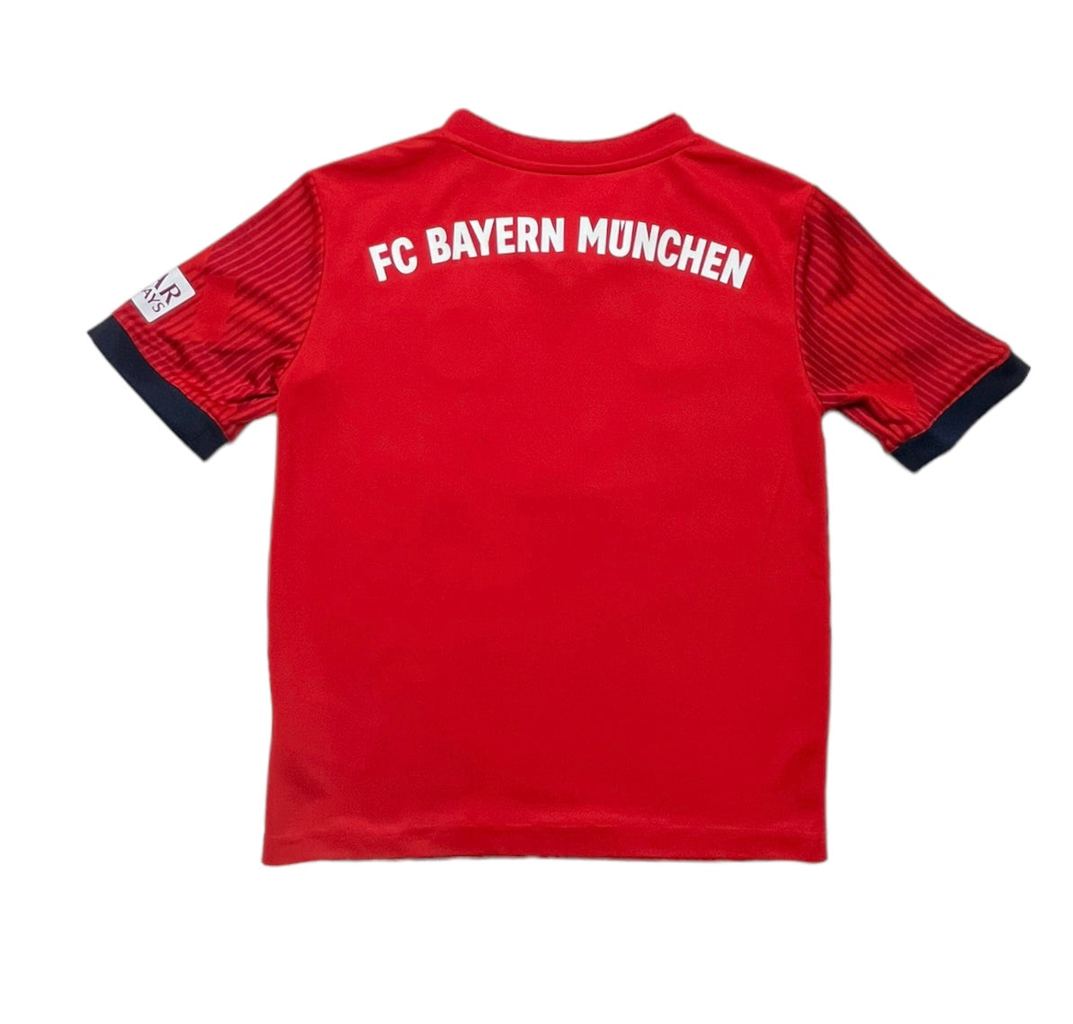 Tricou