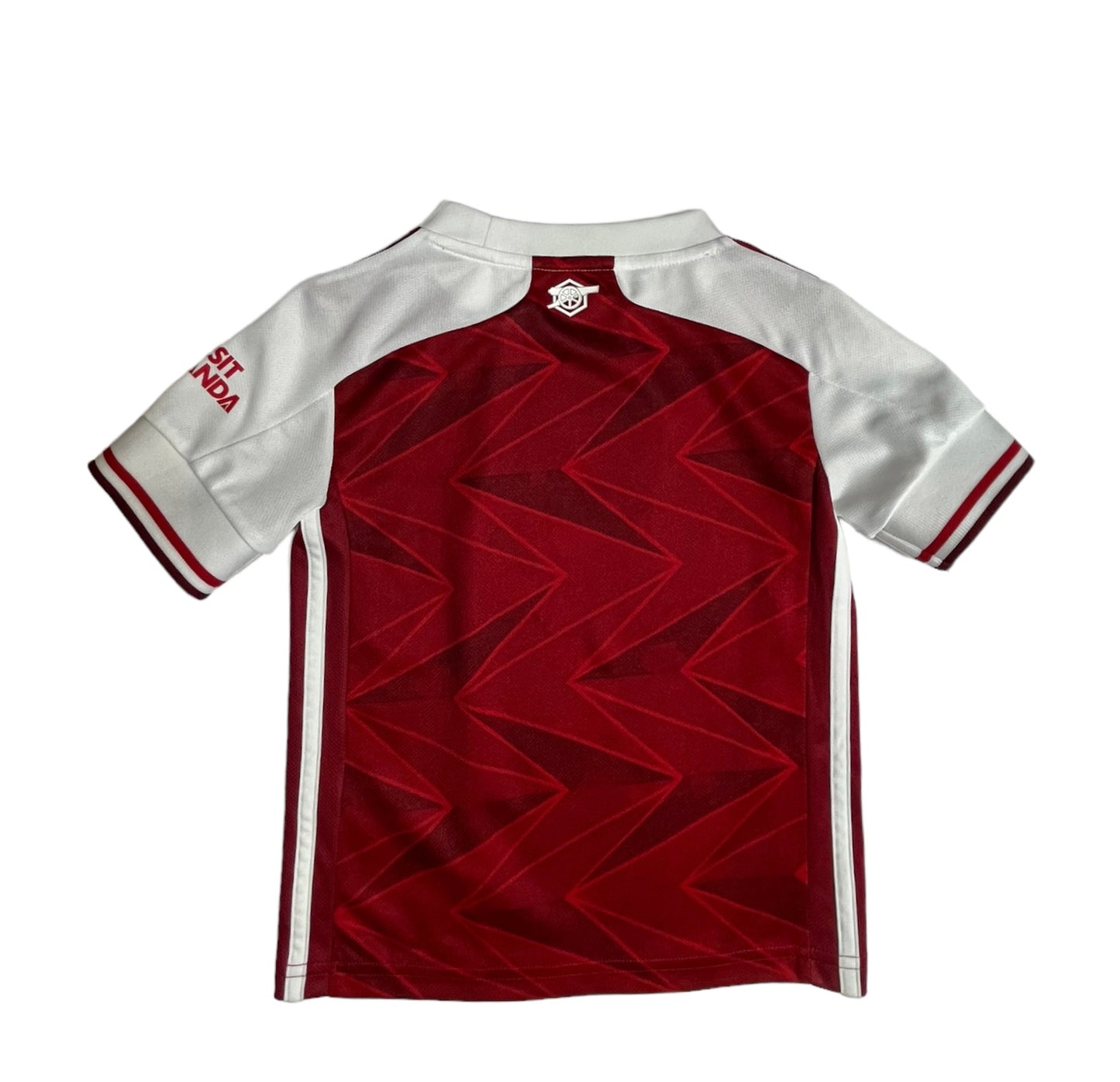 Tricou