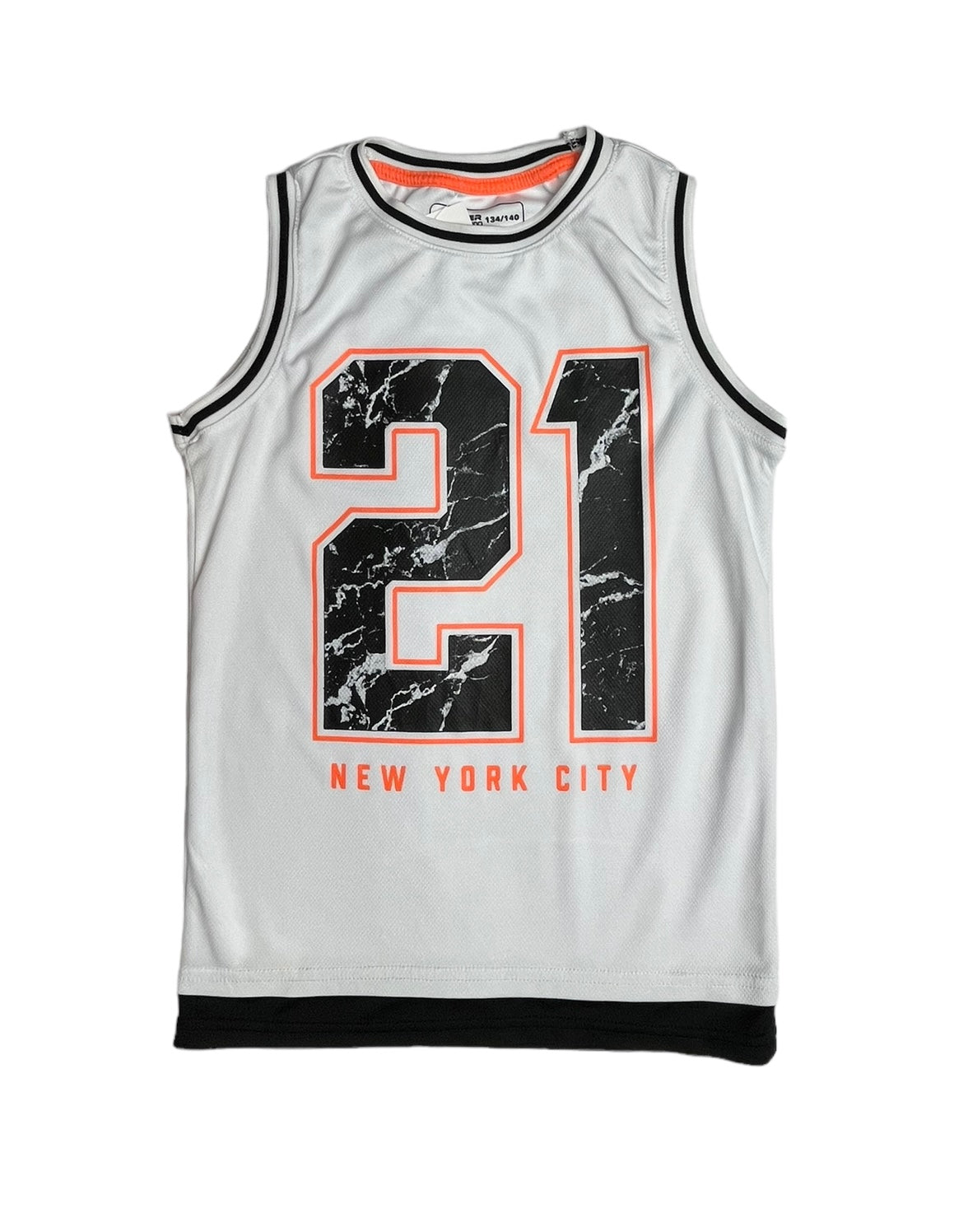 Tricou