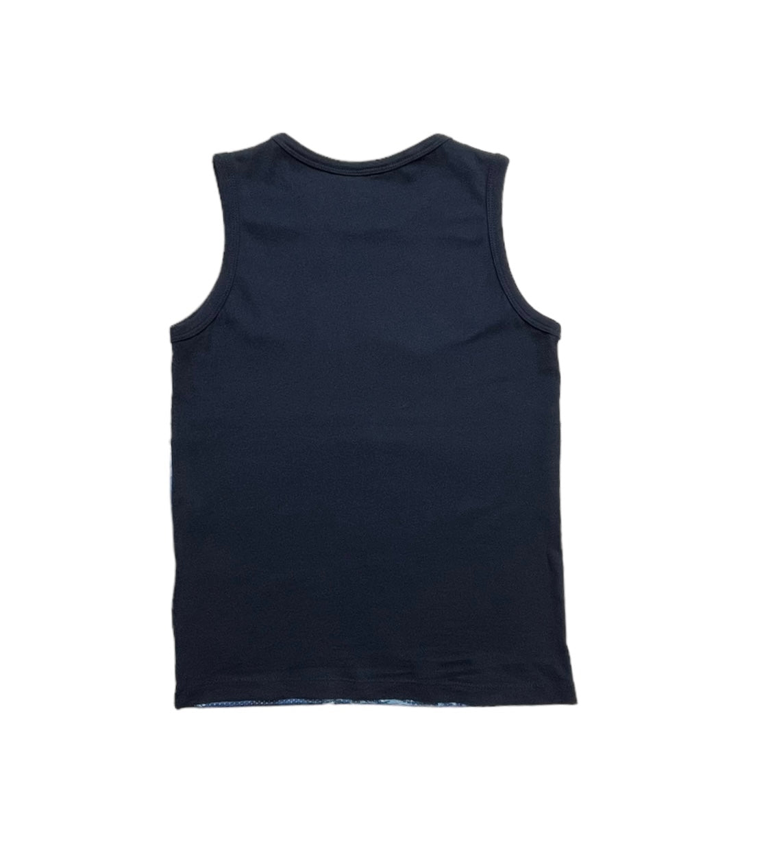 Tricou