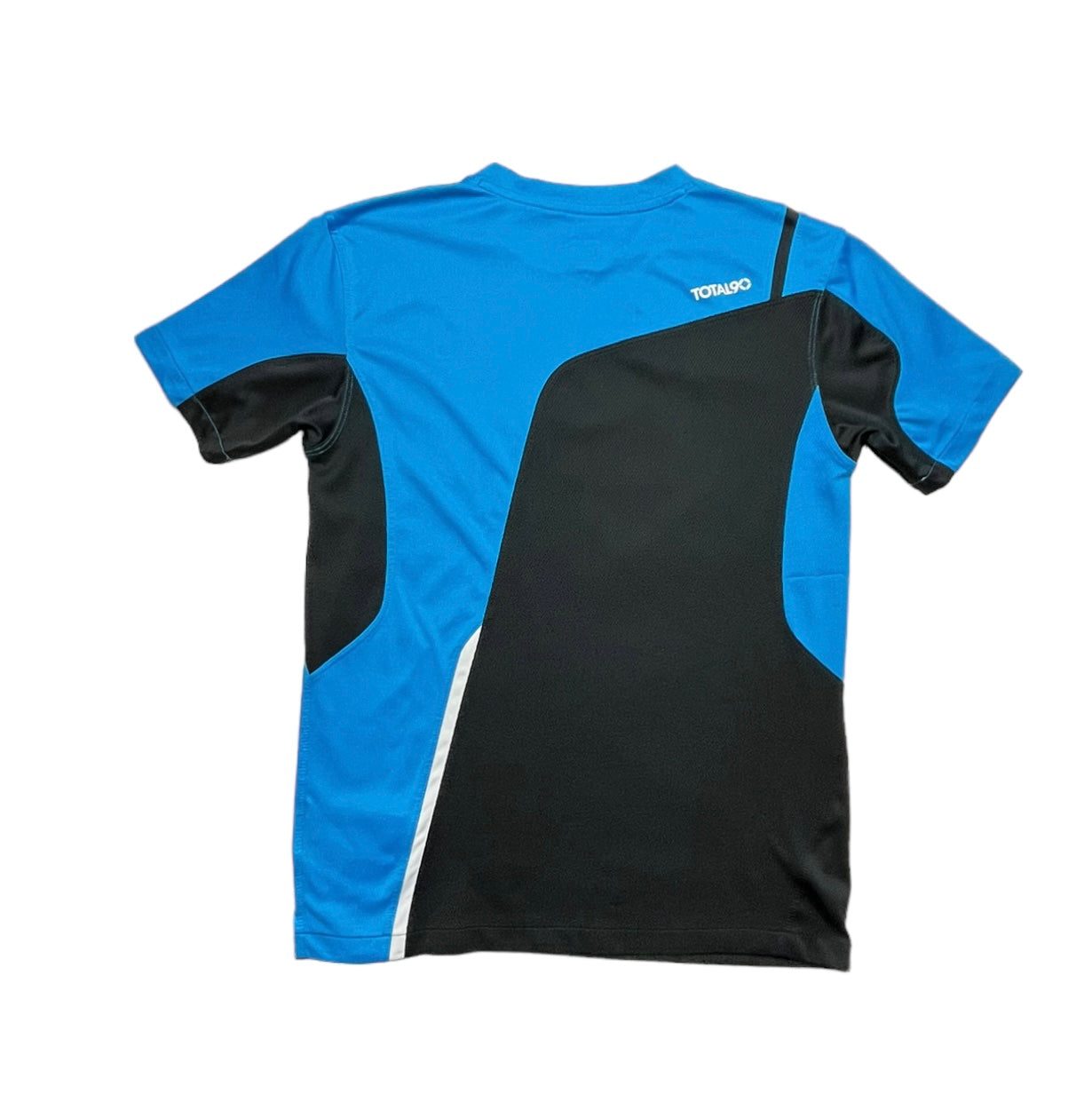 Tricou