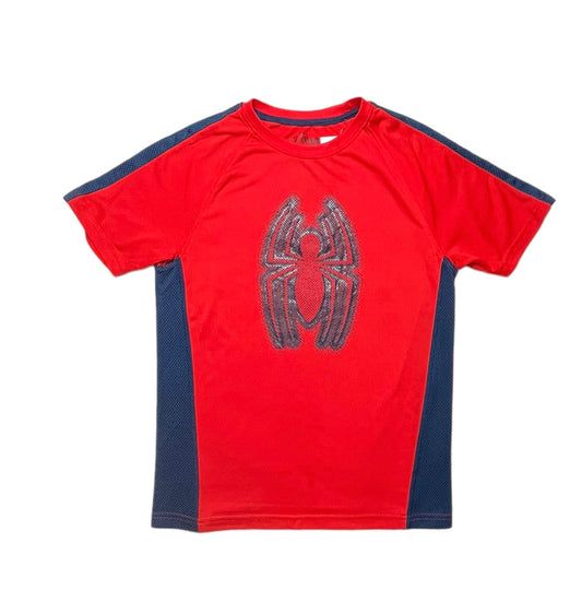 Tricou