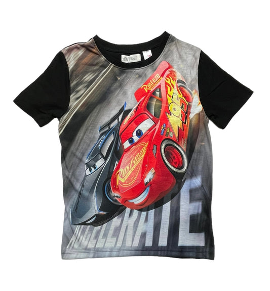 Tricou