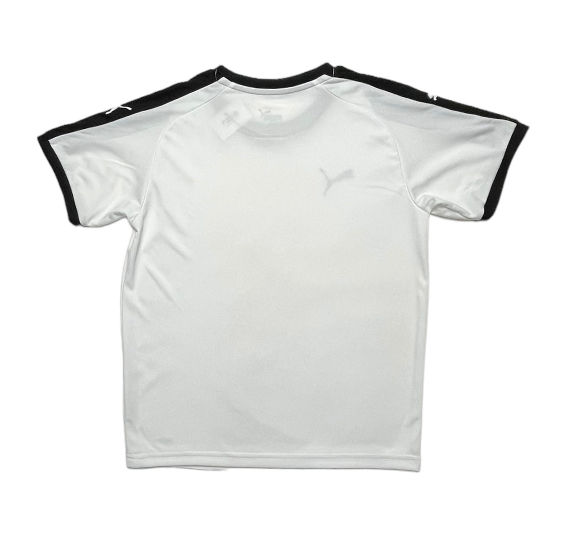 Tricou