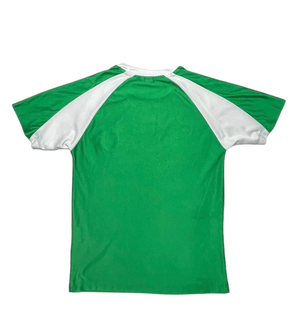 Tricou