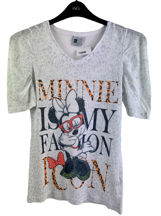 Tricou