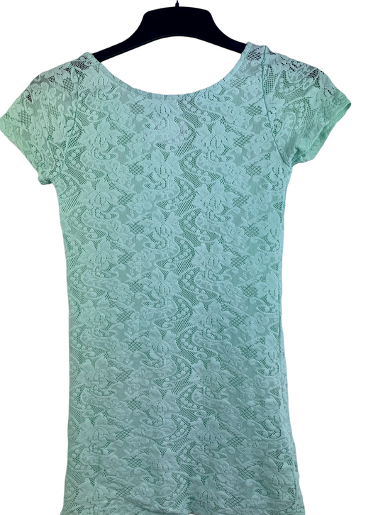 Tricou