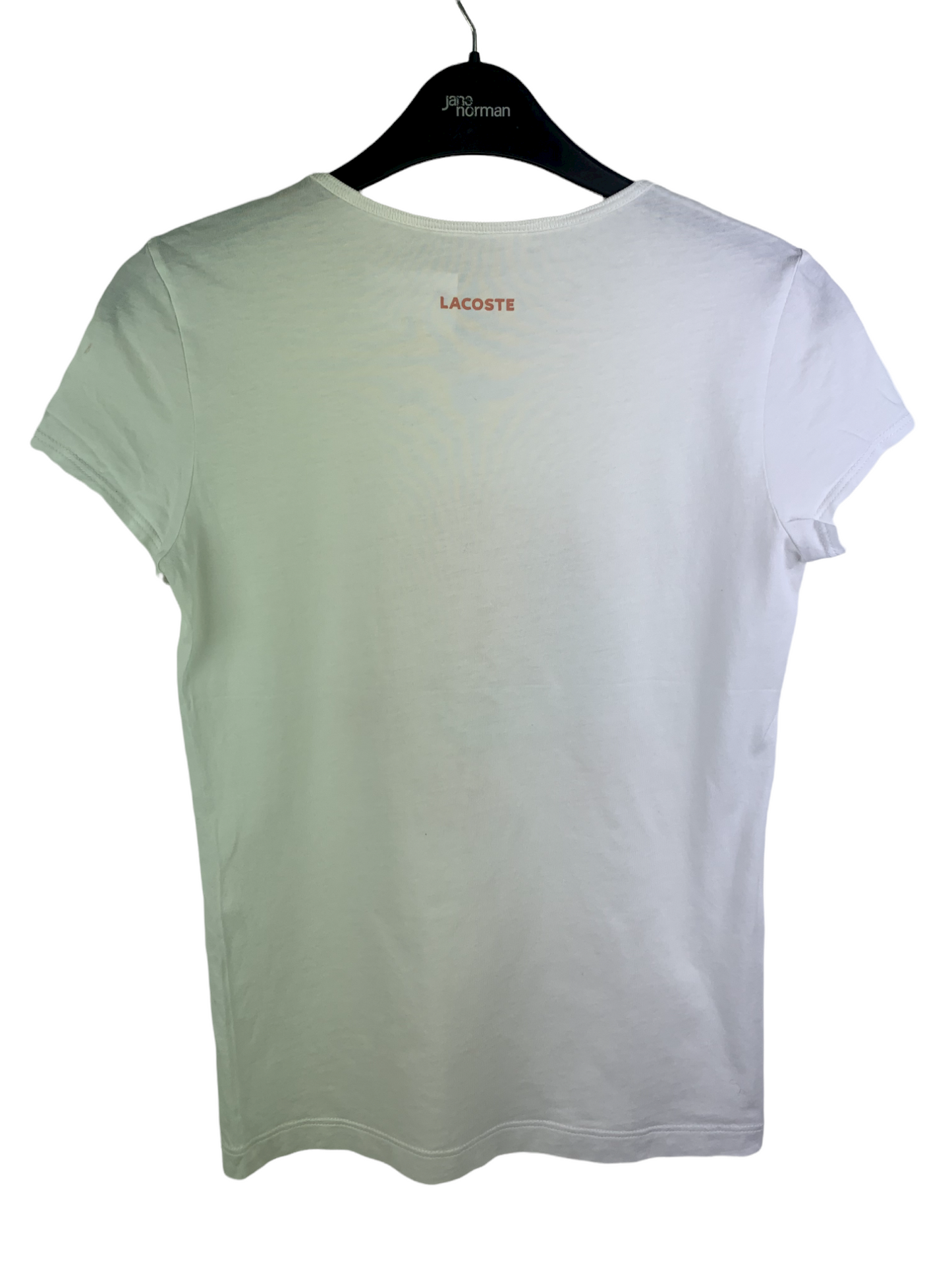 Tricou