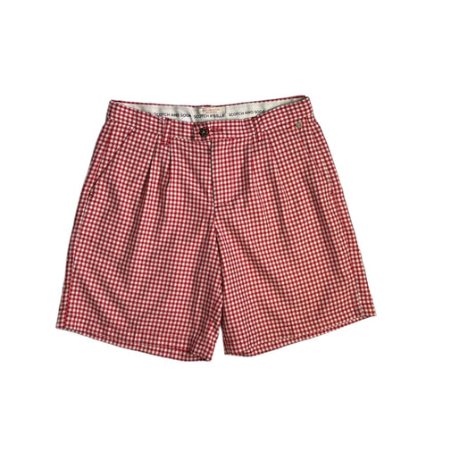 Pantaloni scurti