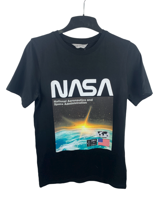 Tricou