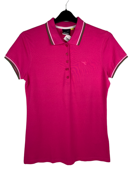 Tricou
