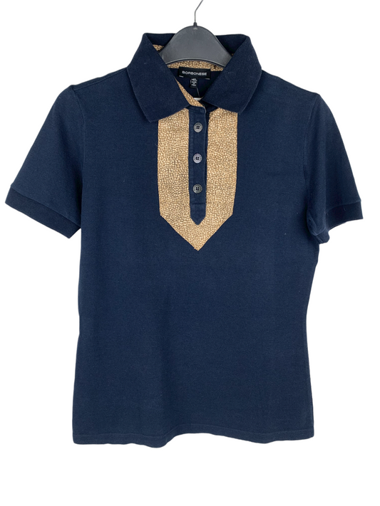 Tricou