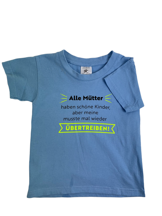 Tricou