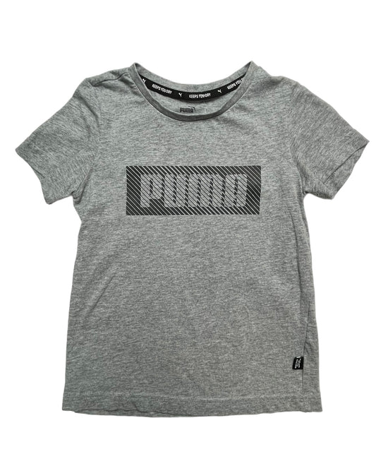 Tricou