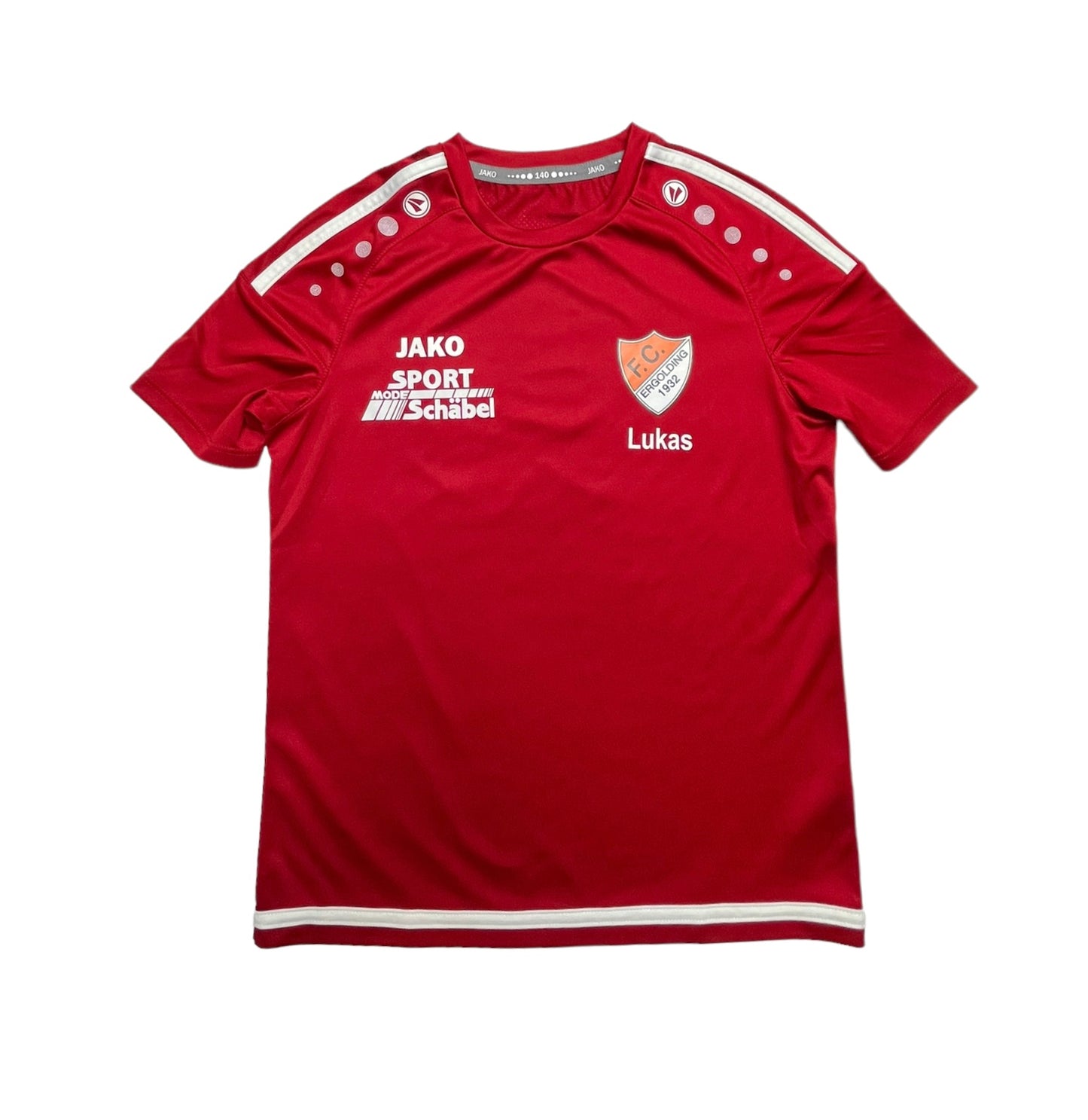 Tricou