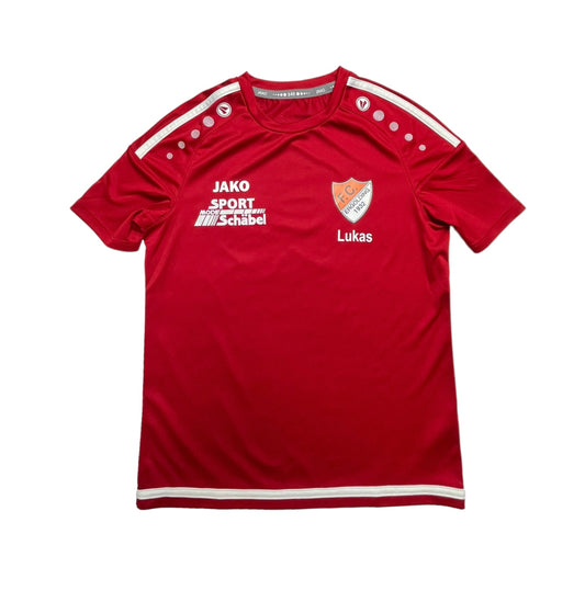 Tricou