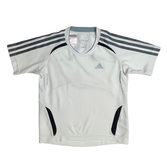 Tricou