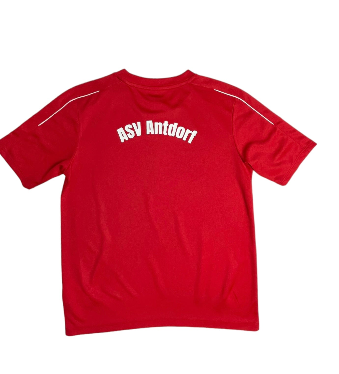 Tricou