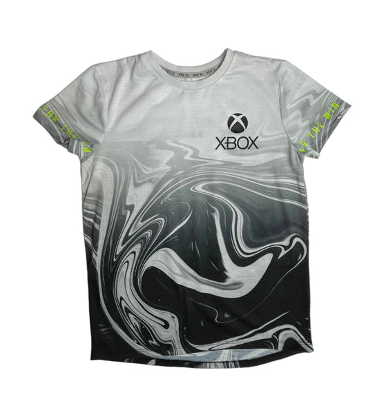 Tricou