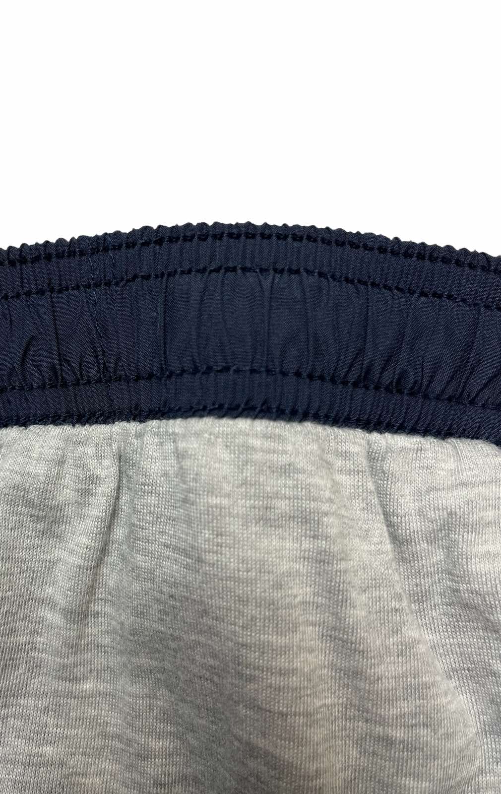 Pantaloni sport